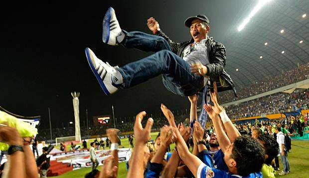 Persib Akhirnya Tolak Pengunduran Diri Djadjang Nurdjaman