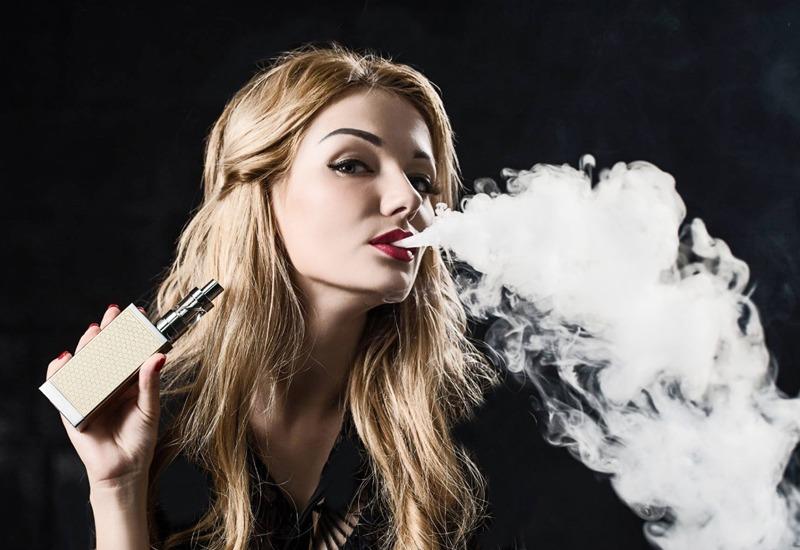 Isap Vape, Gadis Remaja Ini Alami Gagal Fungsi Paru