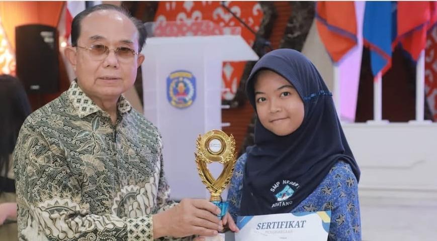 SMPN 1 Bontang Borong Juara di CPanel Digital Creative Competition 2026