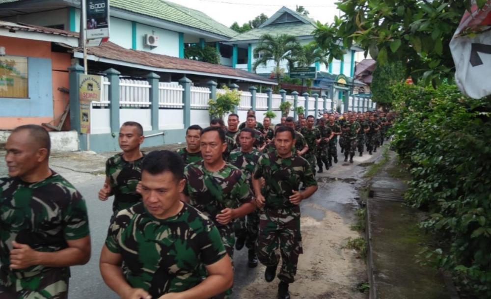 Minggu Militer, Personil Kodam VI/Mlw Asah Kemampuan Dasar Militer