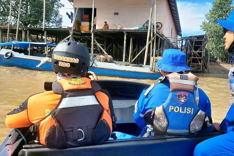 Asyik di Jamban, Pria di Berau Hilang Diterkam Buaya