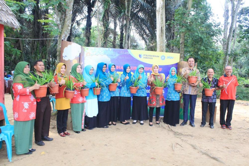 PT KNI GELAR PELATIHAN GURU INSPIRATIF 