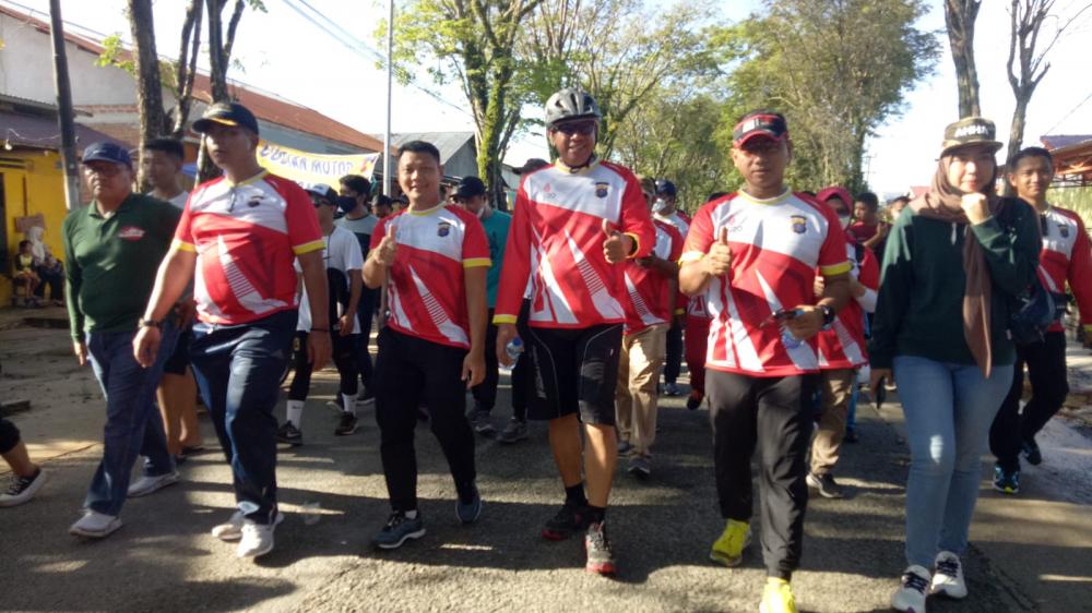 Wali Kota Bontang Hadiri Olahraga Bersama Sambut HUT Bhayangkara ke-76