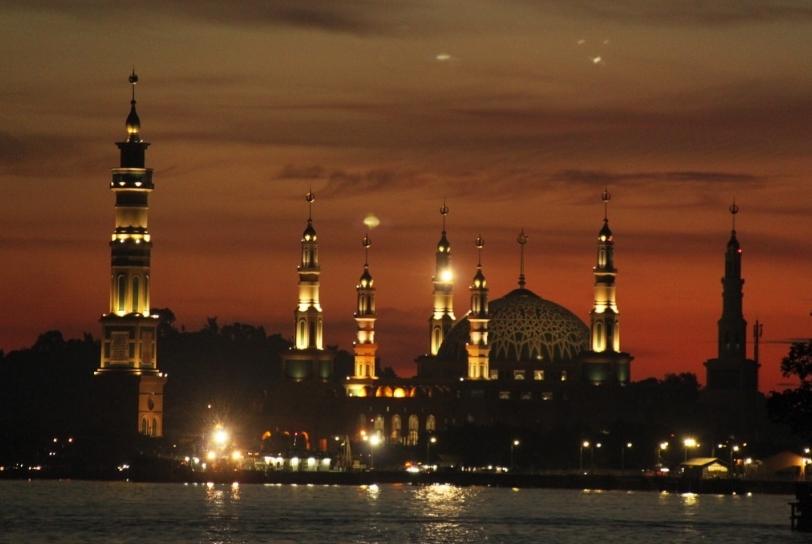 OPINI : Moderasi Beragama : Antara Kebenaran Mutlak dan Kebenaran Relatif