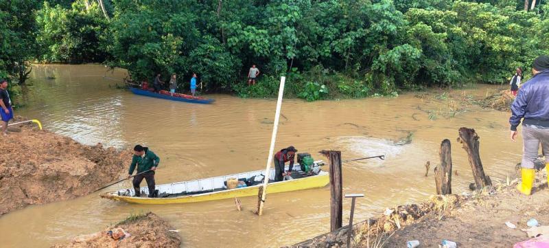 Momen Mencekam di Sungai Bengalon, Warga Diseret Buaya di Hadapan Rekannya