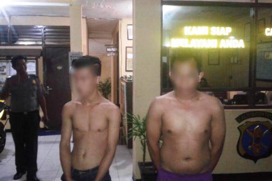 Sedang Asyik Pesta Miras di Bontang Utara, Dua Pemuda Diringkus Petugas Patroli