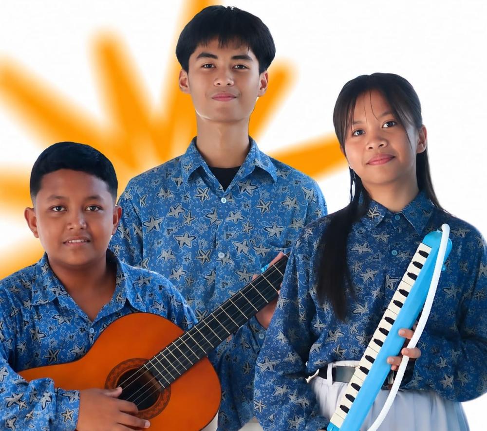 Siswa SMPN 1 Bontang Raih Juara 1 Ansambel Campuran FLS3N Tingkat Kota