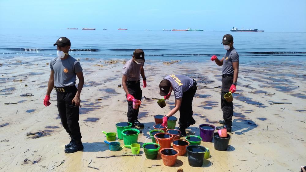 Walhi Desak Pemkot Balikpapan Menggugat Pencemar Teluk Balikpapan