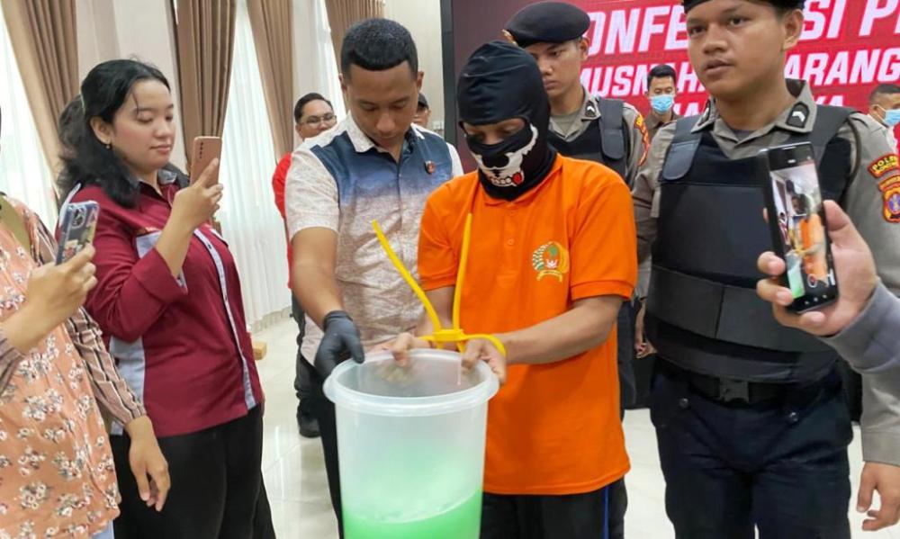 Polres Bontang Musnahkan 1 Kg Sabu dan 50 Butir Ekstasi