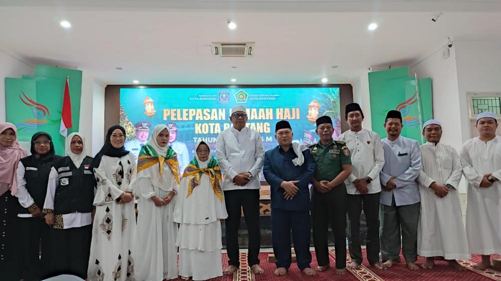  Wali Kota Lepas 152 Jamaah Calon Haji Kota Bontang