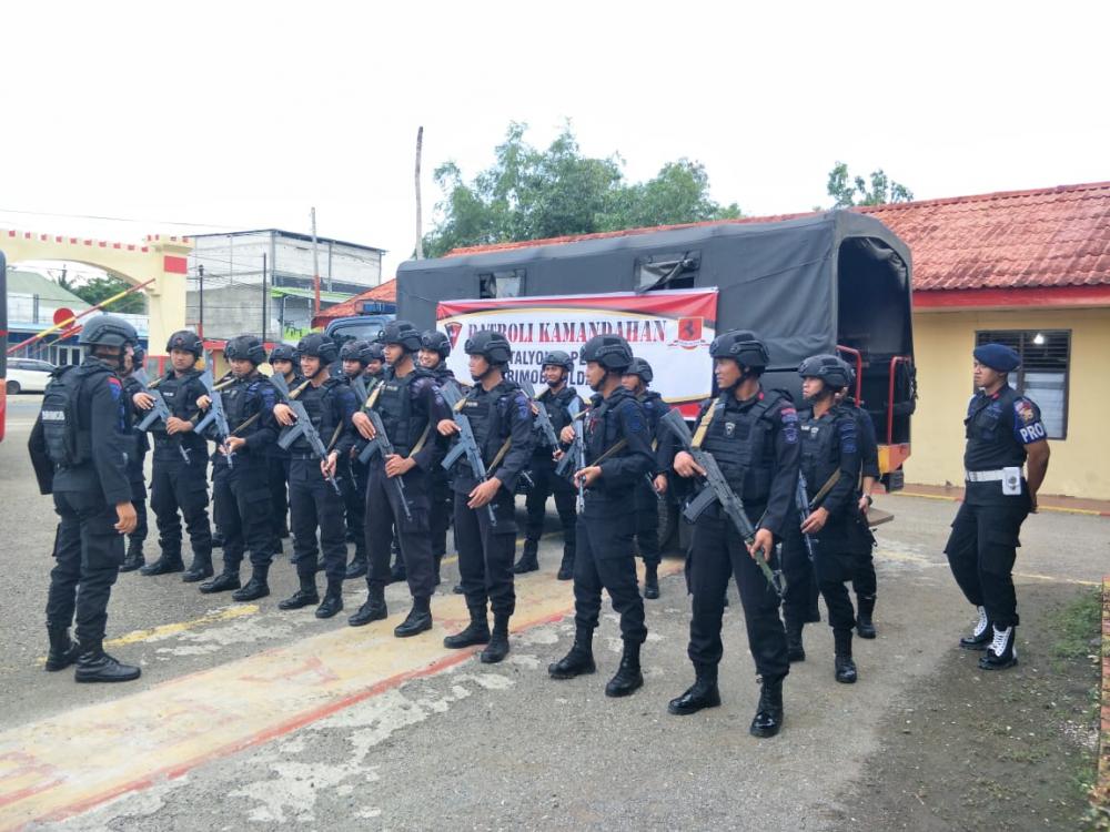 Melalui Patroli Kamandahan, Brimob Bone Pastikan Kamtibmas kondusif di Wilayahnya