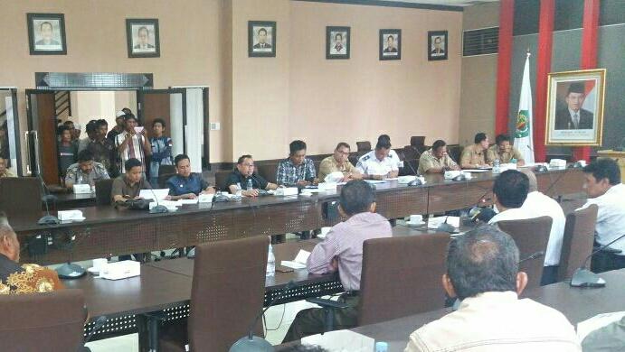 DPRD Kaltim Serap Aspirasi Ratusan Nelayan Muara Badak 
