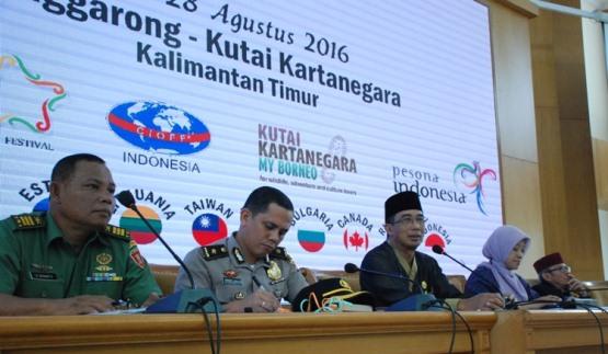  SELAMA EIFAF BERLANGSUNG, PNS DAN HONORER WAJIB GUNAKAN PAKAIAN ADAT 
