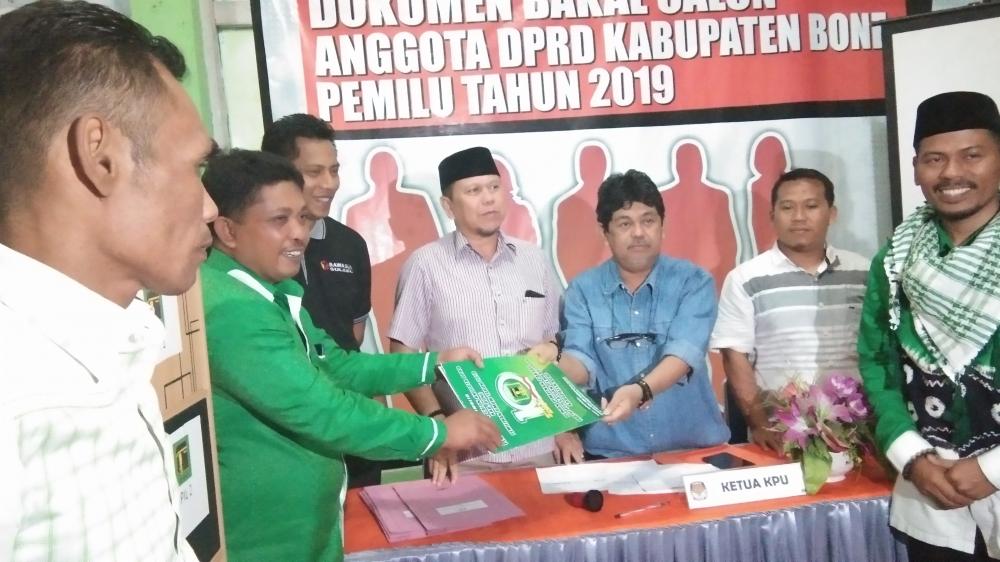 Incar Kursi Ketua DPRD Bone, PPP Pilih Daftar di Waktu Ini