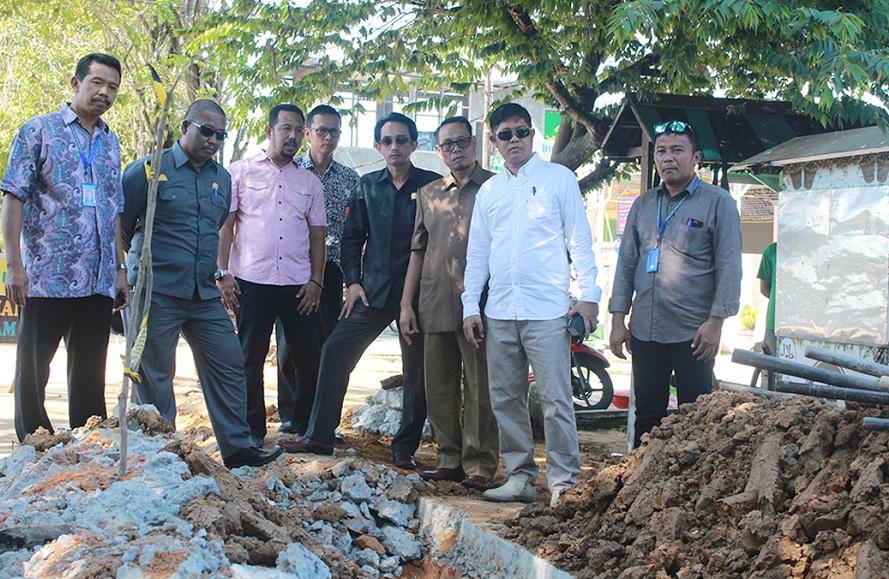 Proyek Galian Pipa PDAM di Sepanjang Jalan KS Tubun Disidak