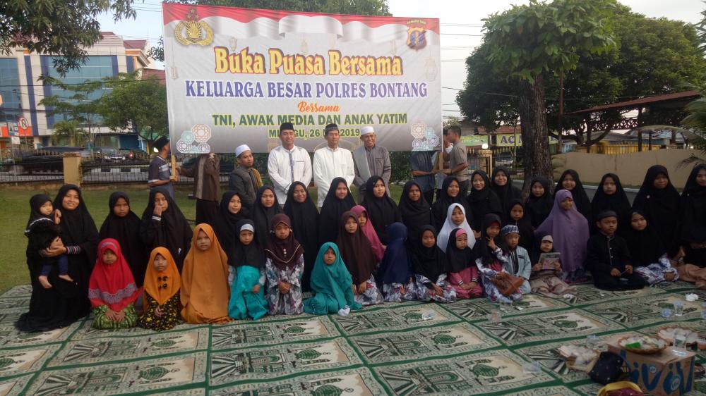 Polres Bontang Gelar Buka Puasa Bersama Media dan Anak Yatim