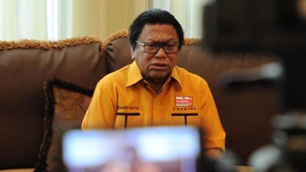 Oso Ancam Pecat Balik Wiranto Bila Setuju Pemecatan