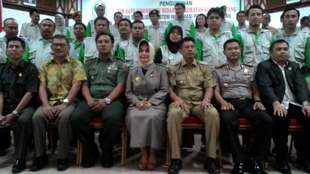 PENGUKUHAN TEAM SAFE COMUNITY BIDANG KESEHATAN KOTA BONTANG 
