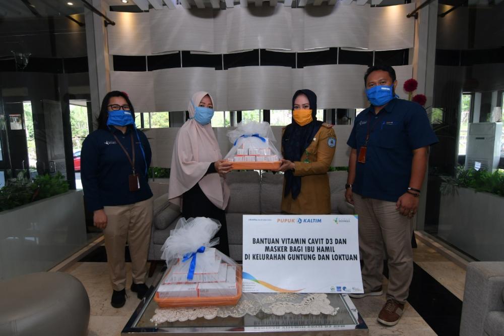 Pupuk Kaltim Bantu Vitamin dan Masker Untuk Ibu Hamil di Sekitar Perusahaan