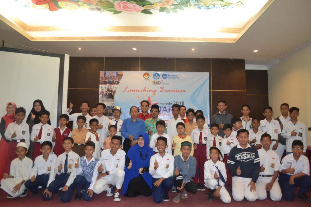 PKPU Launching Program Beasiswa Akselerasi Pintar Kepada 140 Anak Balikpapan