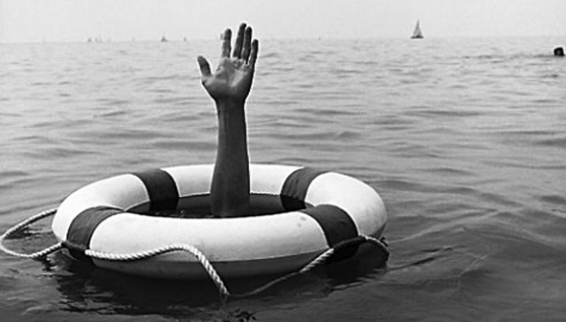 Kapal Karam di Muara Mahakam, Tiga Nelayan Berhasil Menyelamatkan Diri, Satu dalam Pencarian 