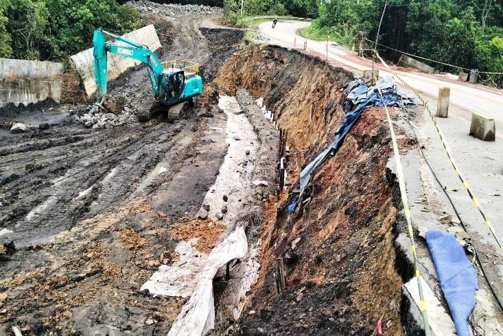 Tambang KPC Diduga Gerus Jalan Nasional, BBPJN Kaltim: Biaya Perbaikan Rp5,9 Miliar 
