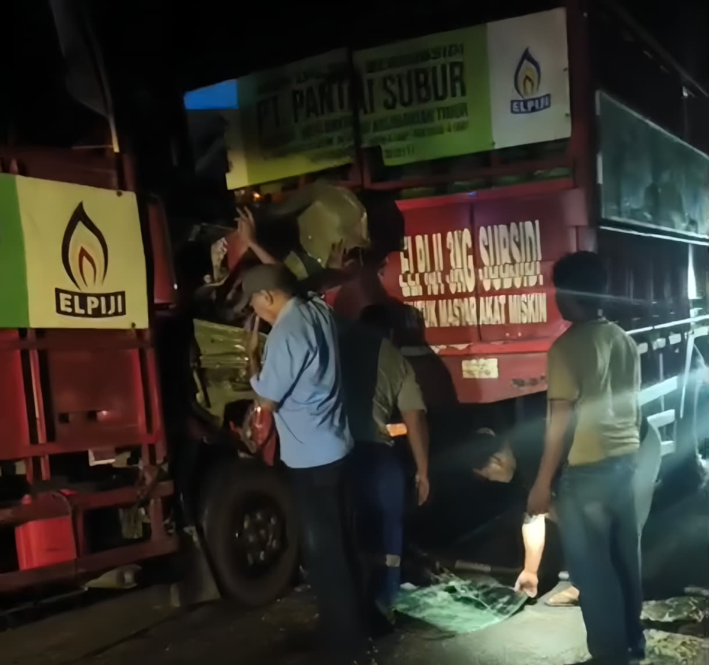 Truk Pengangkut LPG Terlibat Kecelakaan Beruntun di Marangkayu, Satu Sopir Terjepit