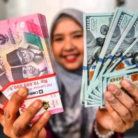 Rupiah Melemah Lagi, Dolar AS Masih di Atas Rp 18 Ribu