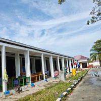 Kios Pedagang Lang-Lang Dapat Sentuhan Baru, Dispopar Bontang Bakal Pasang Rolling Door dan Neon Box