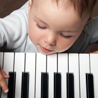 Dampak Positif Musik Terhadap Kecerdasan Anak