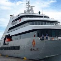 Mengapa Kapal J7 Explorer Berlogo Kemenhan?  
