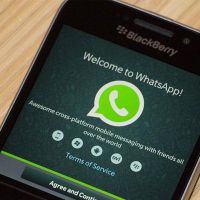 Awal Januari 2018, WhatsApp Pastikan Tidak Bisa Digunakan di Blackberry
