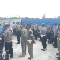20 Personel Satpol PP Bontang Siaga Kawal Demo di PT MDP Teluk Kadere