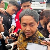 Maaf Menteri Kehutanan Usai Main Gaplek dengan Eks Tersangka Pembalak Liar